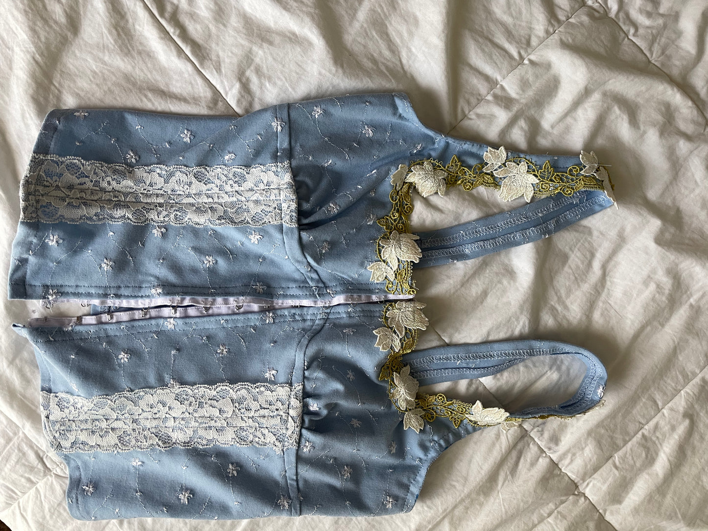 Handmade corset. 🦋