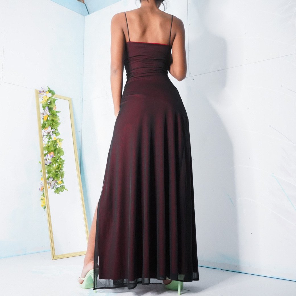 90's Inspired Layered Gown🖤