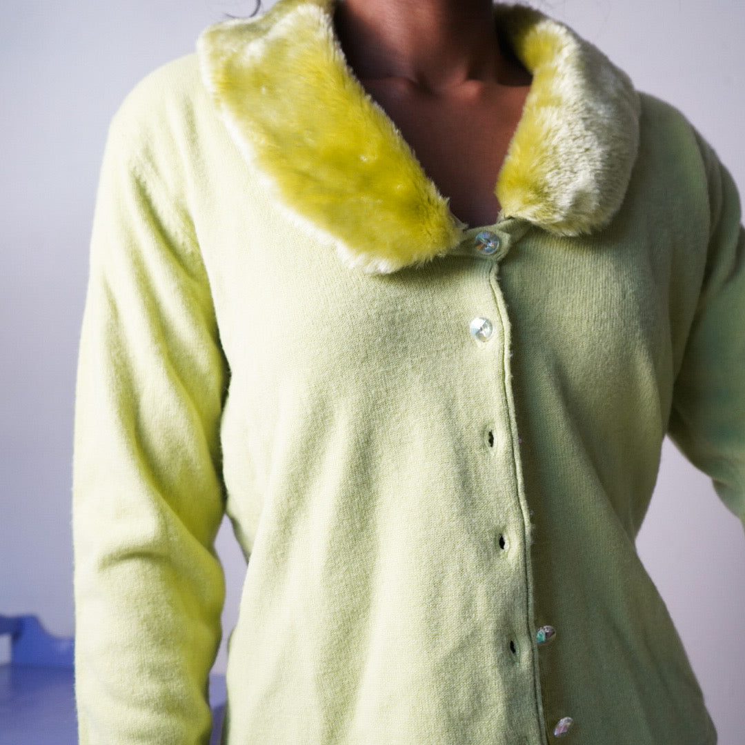 Vintage Y2K Apple Green Faux Fur Collar Cardigan (S)